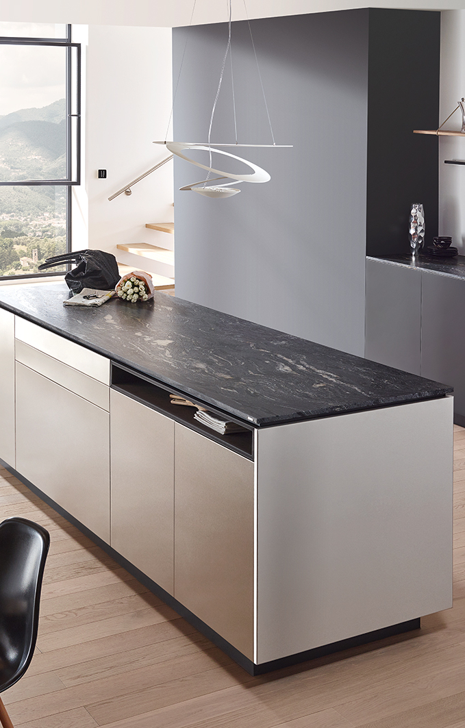 Naturstein Black Cosmic für Küchenarbeitsplatten aus Granit